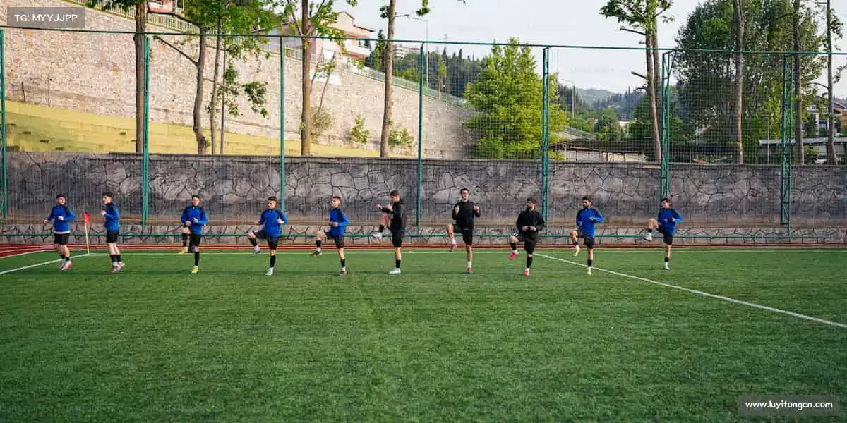 <strong>DB电竞官网</strong>⚽️脚下生风，心中有梦 —— 这里是属于你的体育舞台！